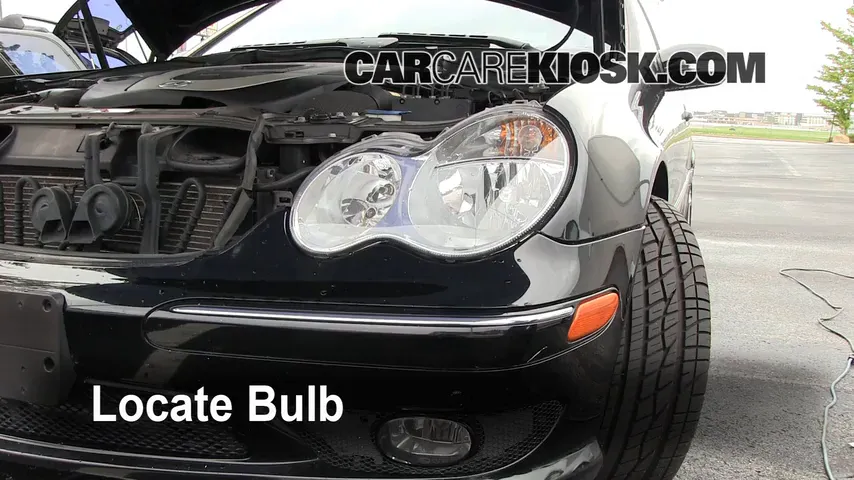 2007 Mercedes-Benz C230 Sport 2.5L V6 FlexFuel Lights Headlight (replace bulb)